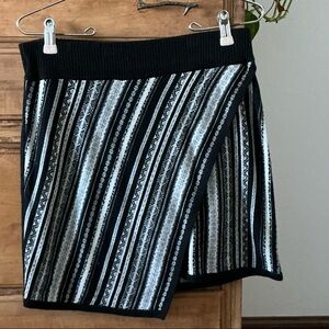 Smartwool Striped Black and Gray Mini Skirt